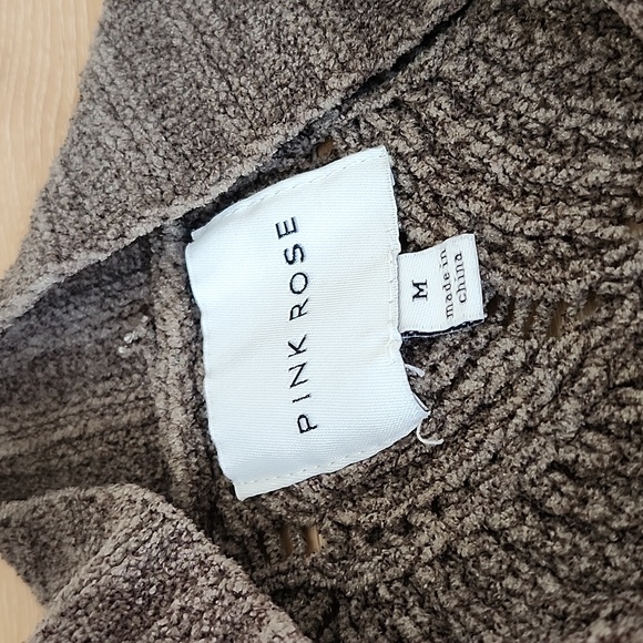 Pink Rose Sweater, Womens Medium - Picture 4 of 6